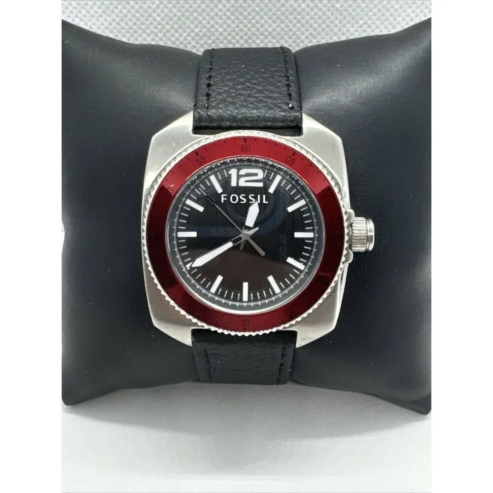 Fossil WB1042 Men's Black Leather Analog Dial Quartz Genuine Wrist Watch JNA637